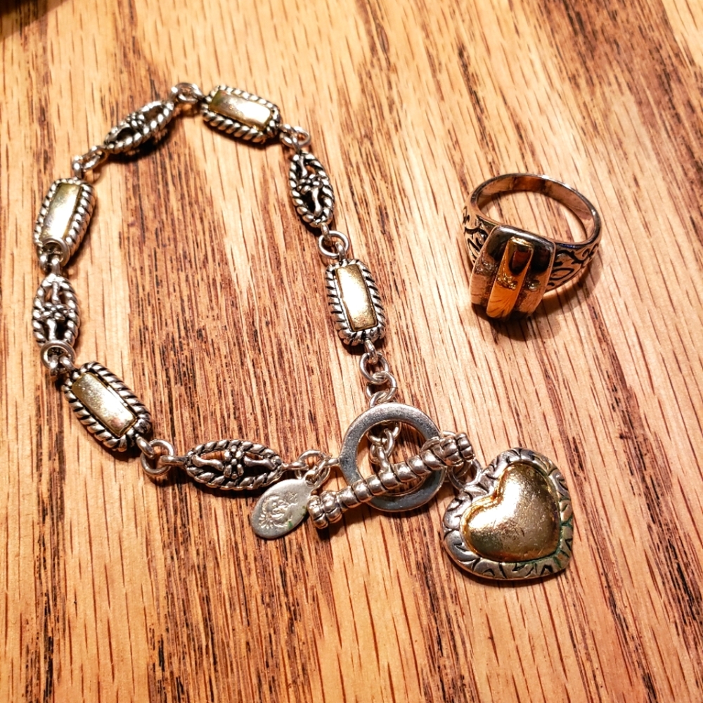 Premiere designs ring and toggle bracelet set - Picture 2 of 10